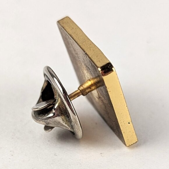 Collectible Steinhausen Watch Logo Pin - Picture 5 of 5